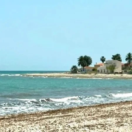 Adosado Alfar Con Piscina